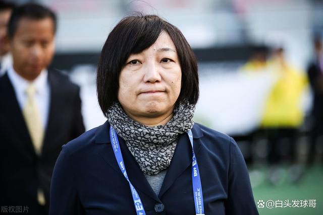 宋老爷子点了点头说：叫上婉婷，我们一起出去迎接。
